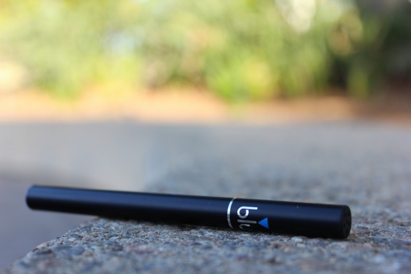 boutique-ROQUEFORT LES PINS-min_e_cigarette_vaping_blu_cigs_blu_electronic_cigarette_tobacco_cigarette_smoke-637061